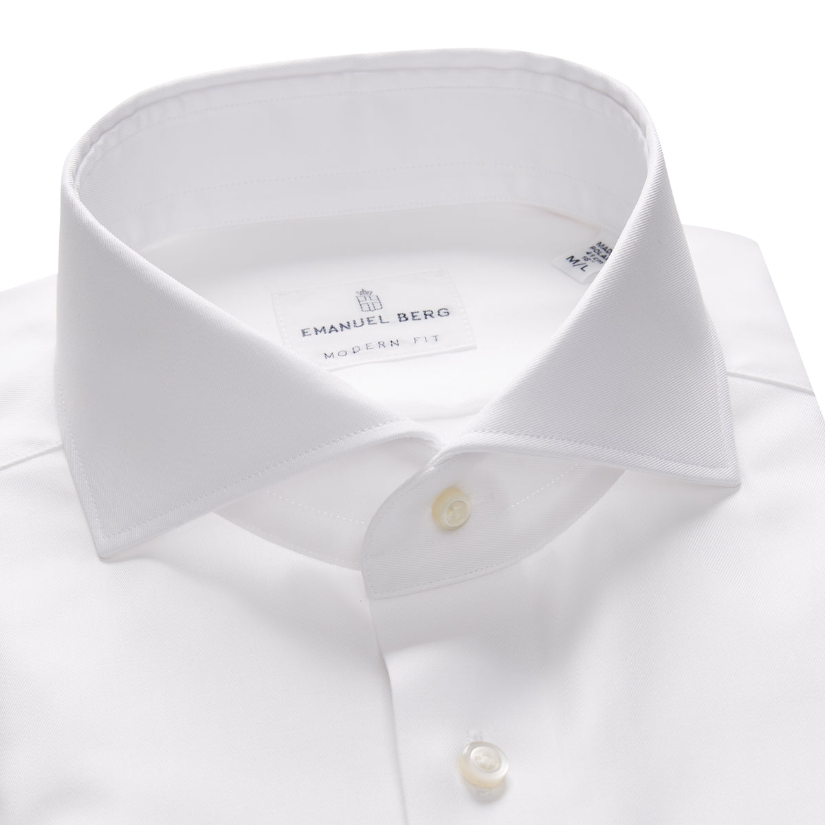 Traveller Dress Shirt in White — Emanuel Berg