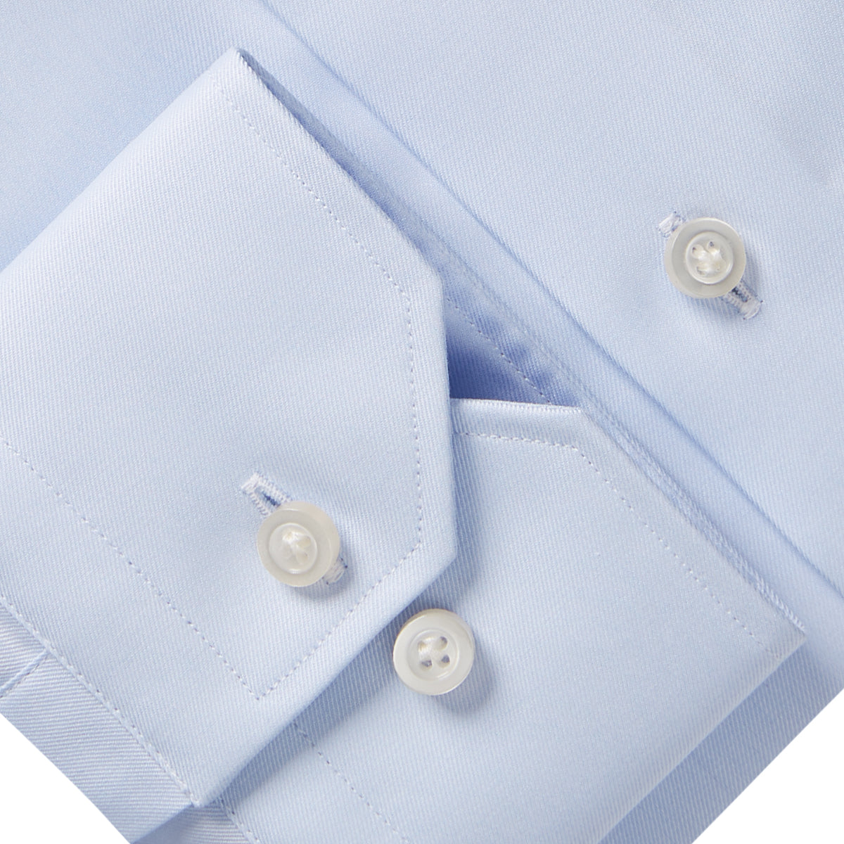 Traveller Performance Shirt in Light Pastel Blue — Emanuel Berg