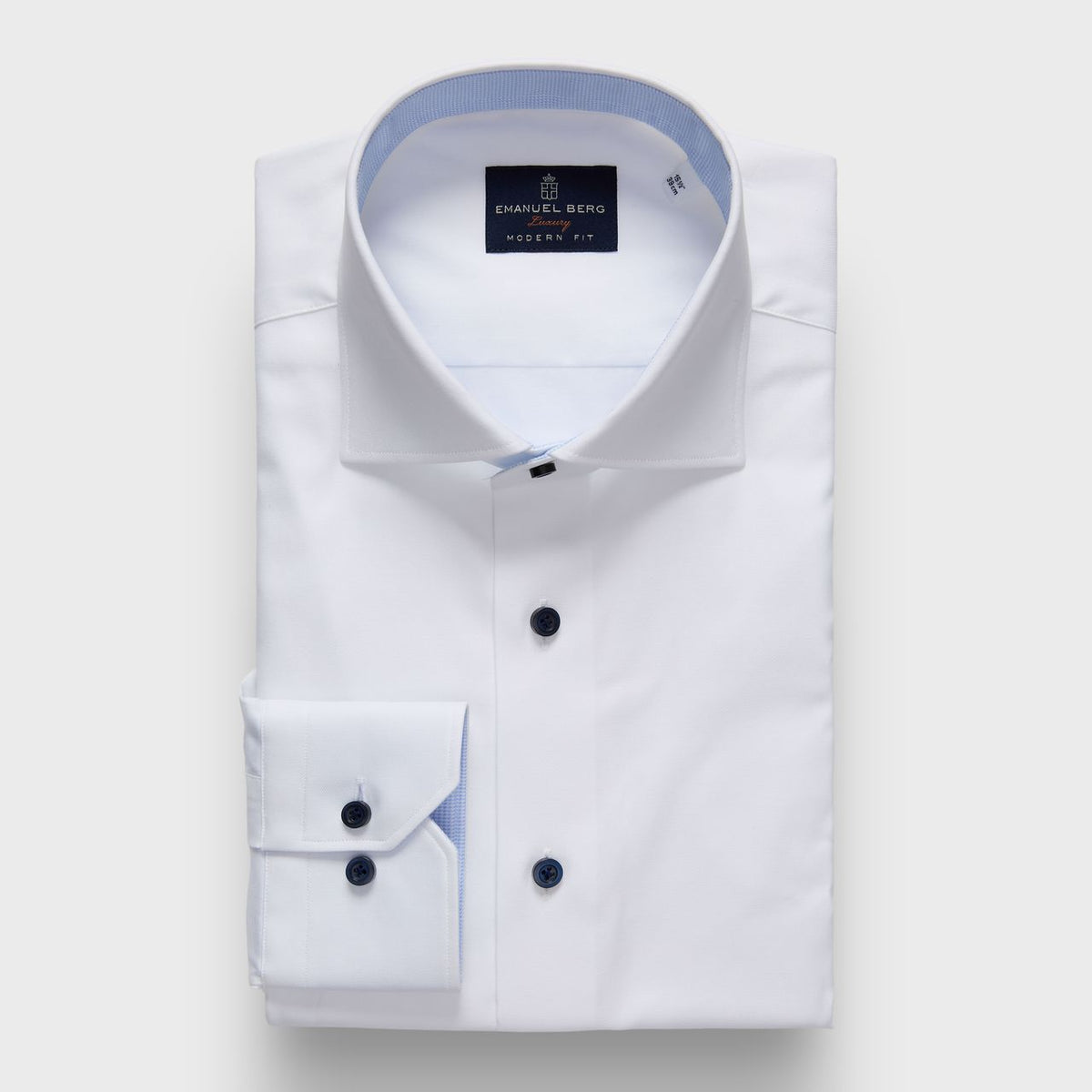 Natural Stretch Yoga Twill Shirt in White — Emanuel Berg
