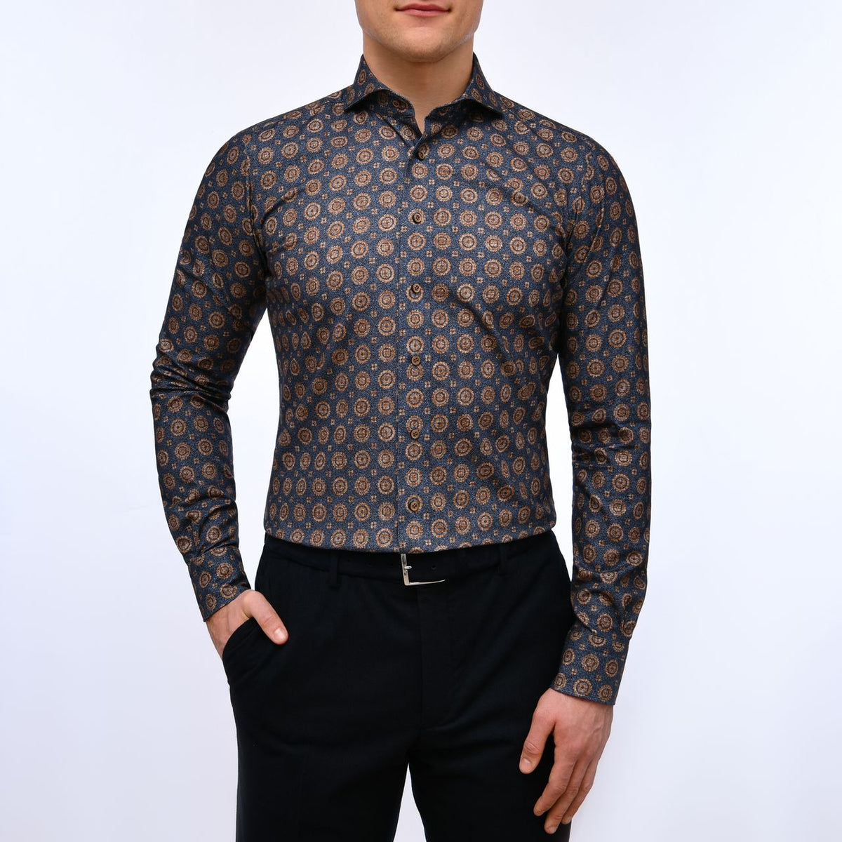 Tailored Brushed Cotton Twill Shirt in Dark Blue — Emanuel Berg