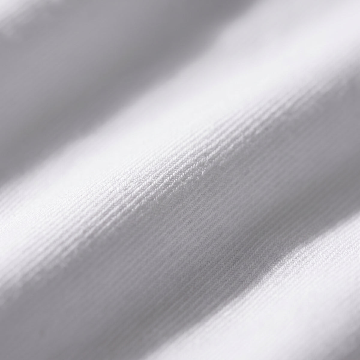 Essential Dress Casual Shirt in White — Emanuel Berg