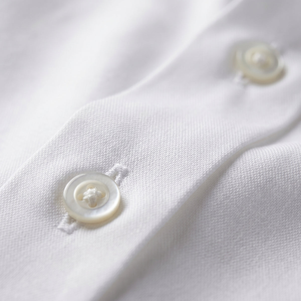 Traveller Dress Shirt in White — Emanuel Berg