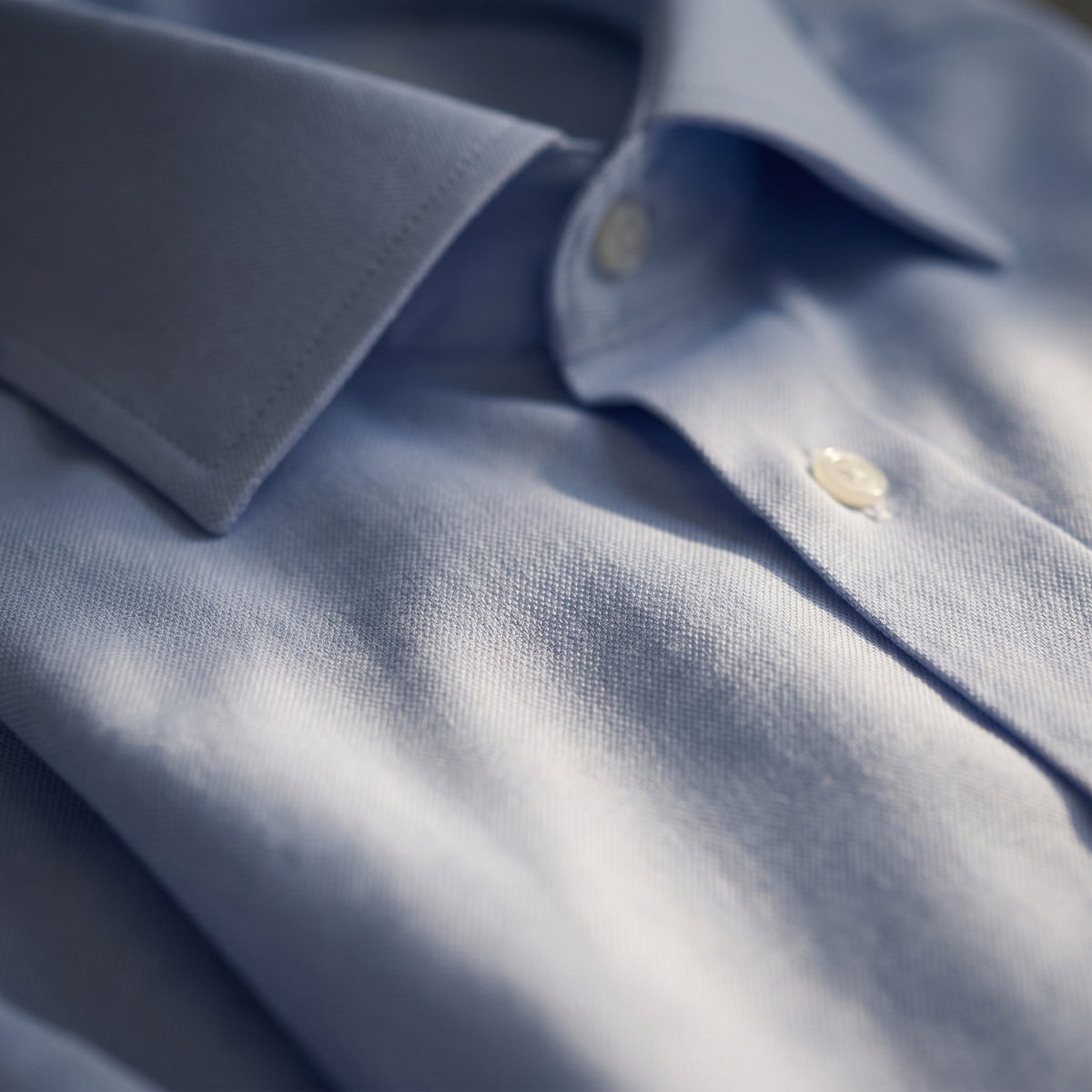 Traveller Performance Shirt in Light Pastel Blue — Emanuel Berg