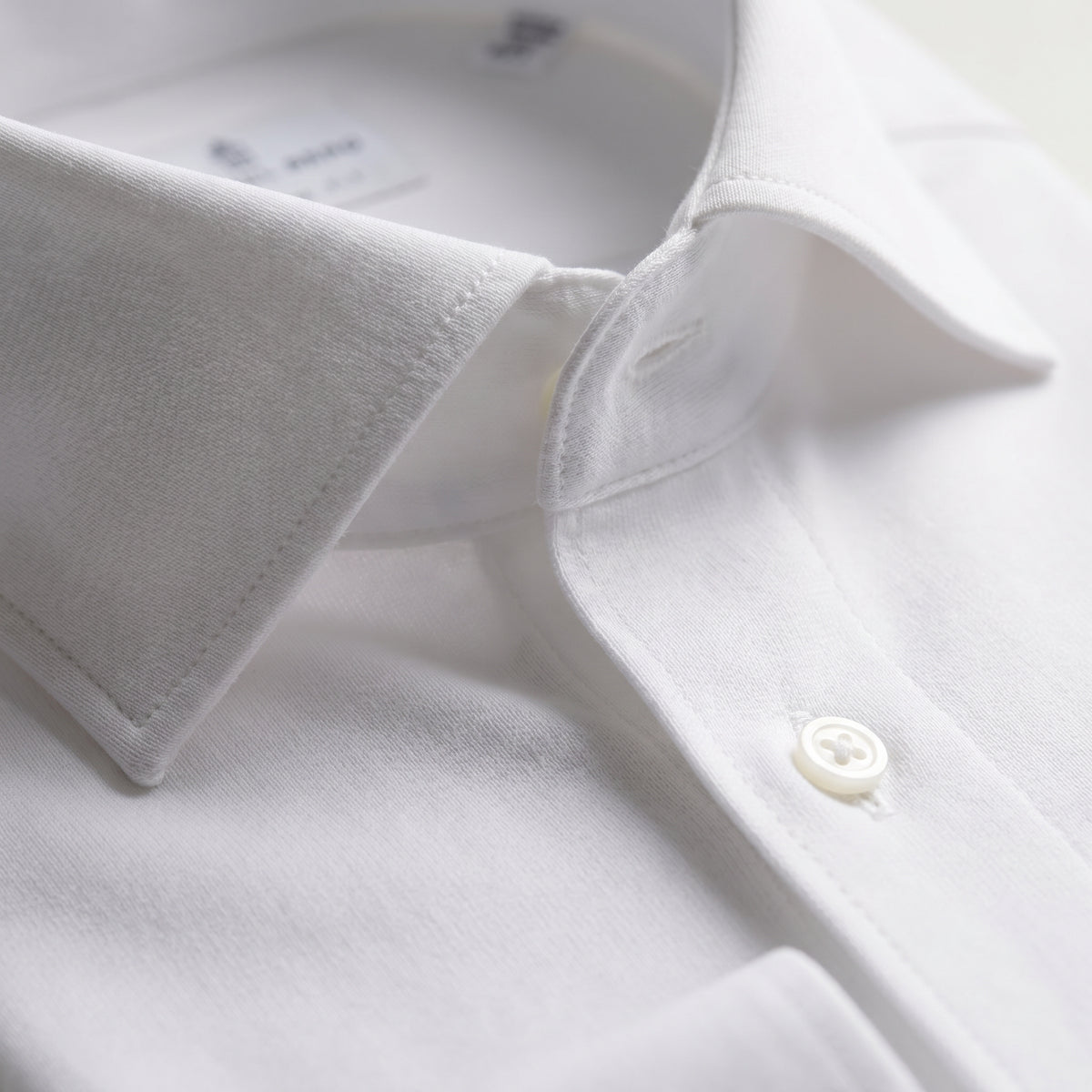 Modern 4Flex Stretch Knit Shirt in White — Emanuel Berg