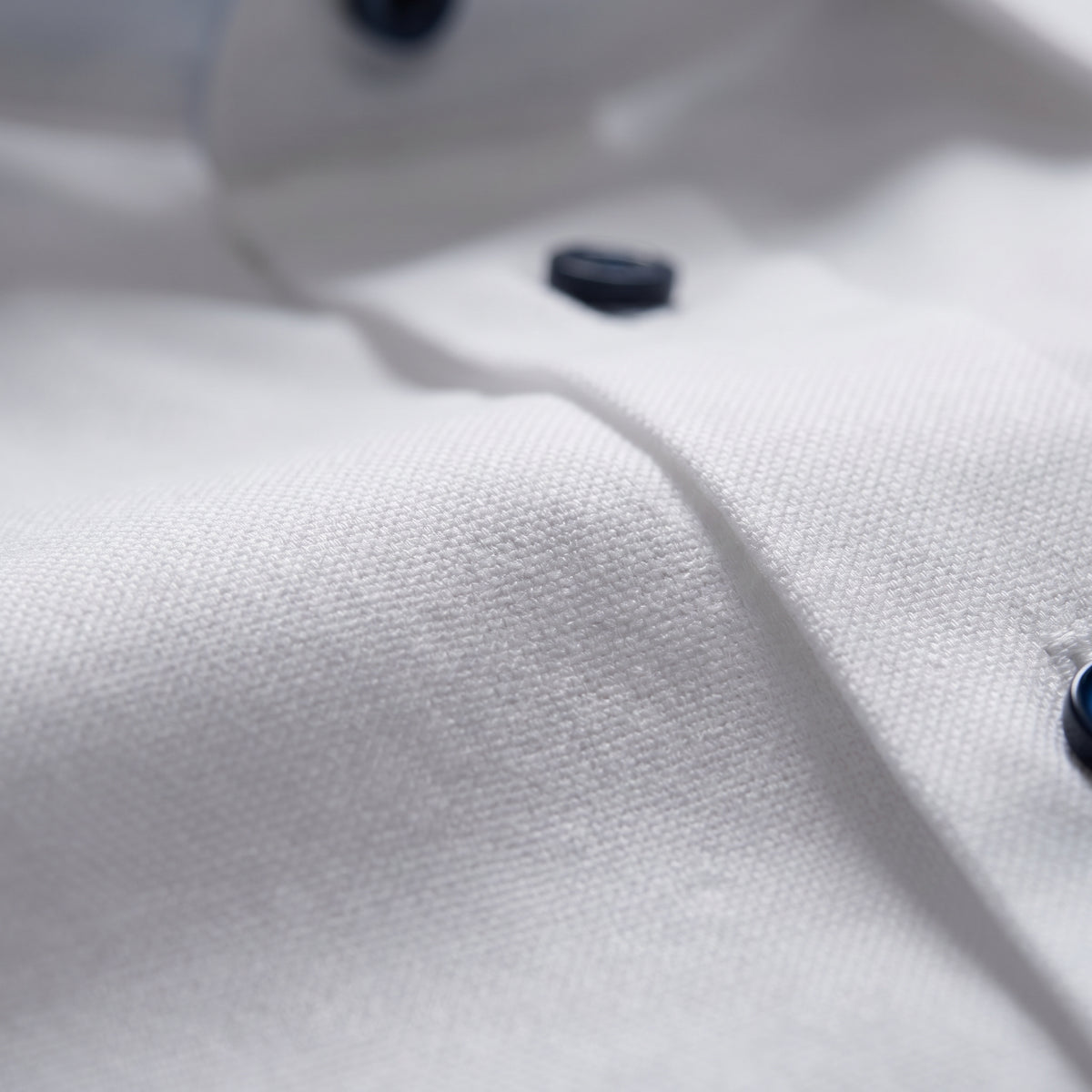 Yoga Twill Premium Stretch Shirt in White — Emanuel Berg