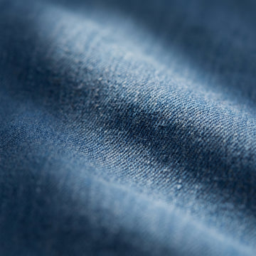 Luxe Denim Twill Shirt fabric detail (100% cotton) — Emanuel Berg