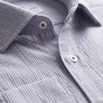 Striped Seersucker Casual Shirt fabric detail (98% cotton, 2% elastane) — Emanuel Berg