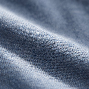 Raglan Linen Short Sleeve Crew Neck fabric detail (100% linen) — Emanuel Berg